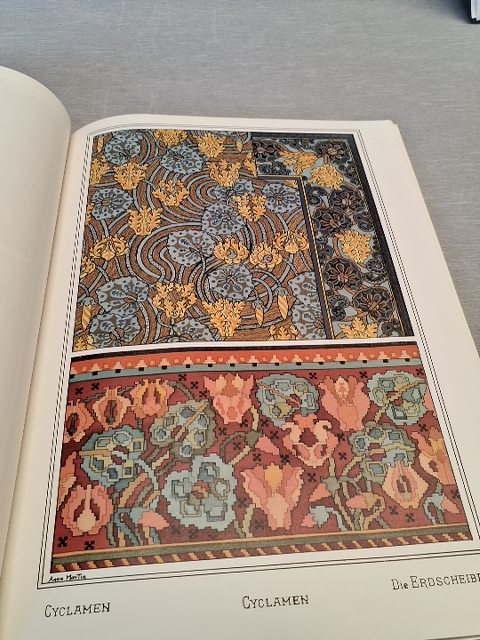 Art Nouiveau Floral Designs
